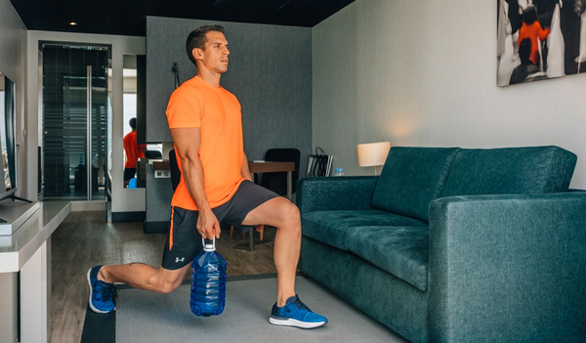 Entrena con botellas
