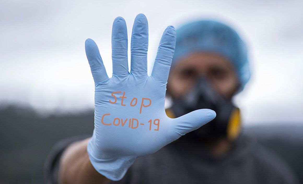 Tocar objetos contaminados puede que no produzca contagio con el SARS Cov2