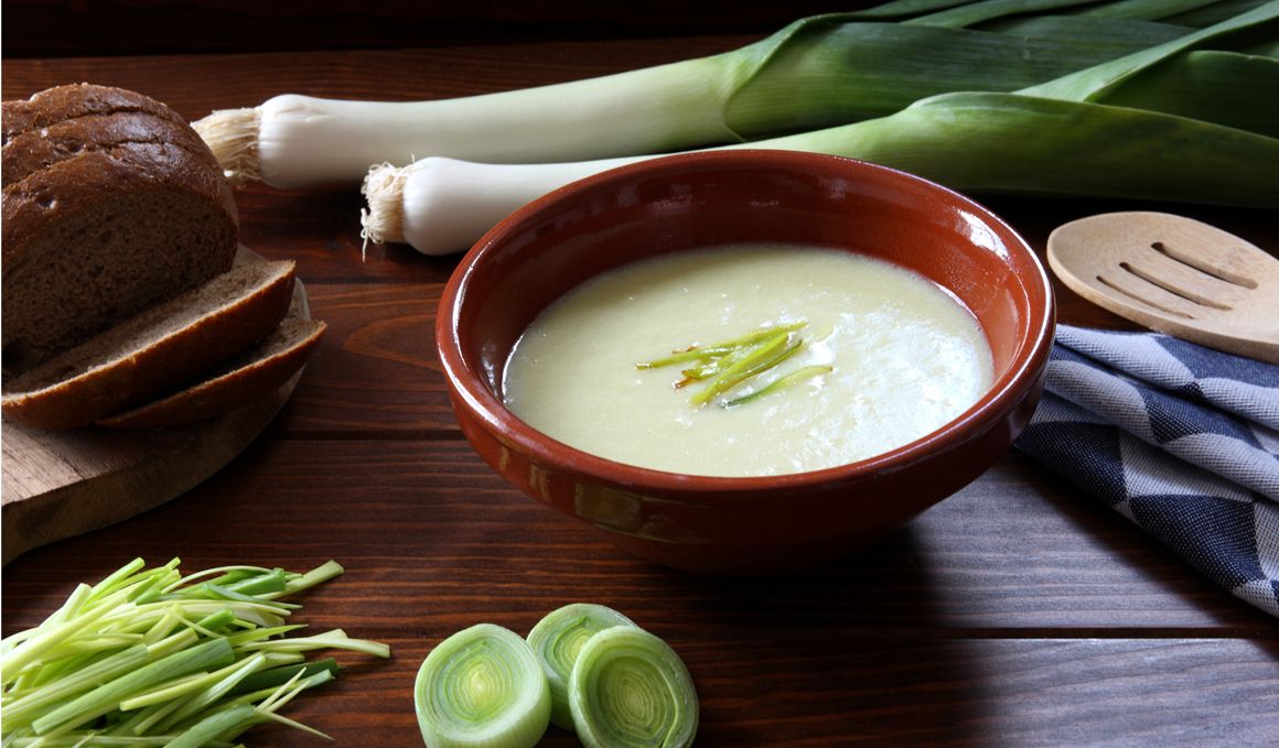 Receta de Sopa Fría de Puerros con Verduras