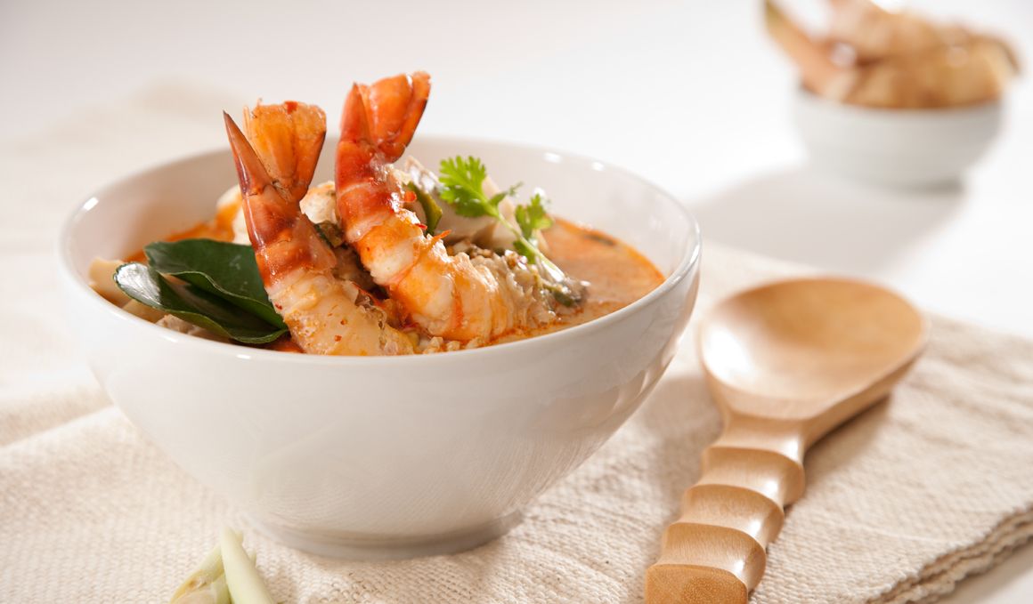 Crema Thai de Calabaza, Zanahorias y Langostinos