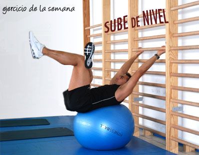 Abdominales con fitnessball