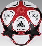 El balón adidas patrocinará la Uefa