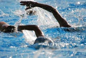 ¿Qué tipos de calentamientos haces tú antes de los 3 deportes?
