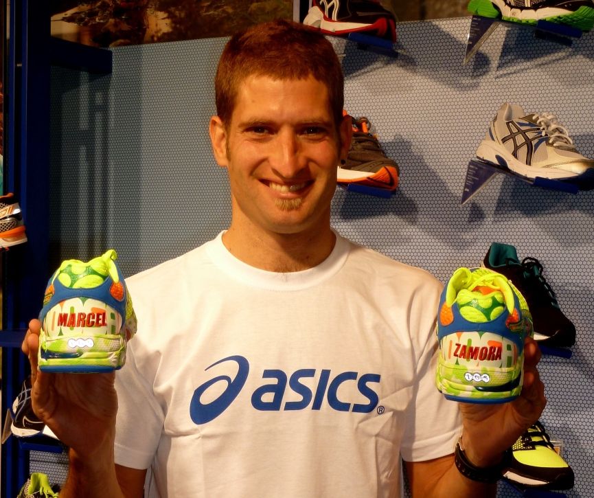 Marcel Zamora presenta sus ASICS Noosa Tri 7