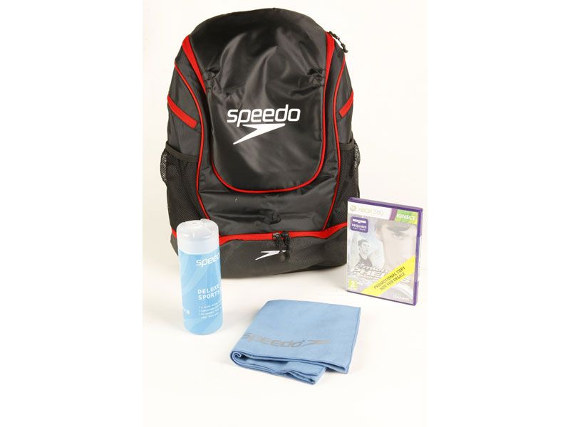 Speedo te lleva a la piscina... ¡sorteamos ocho lotes!