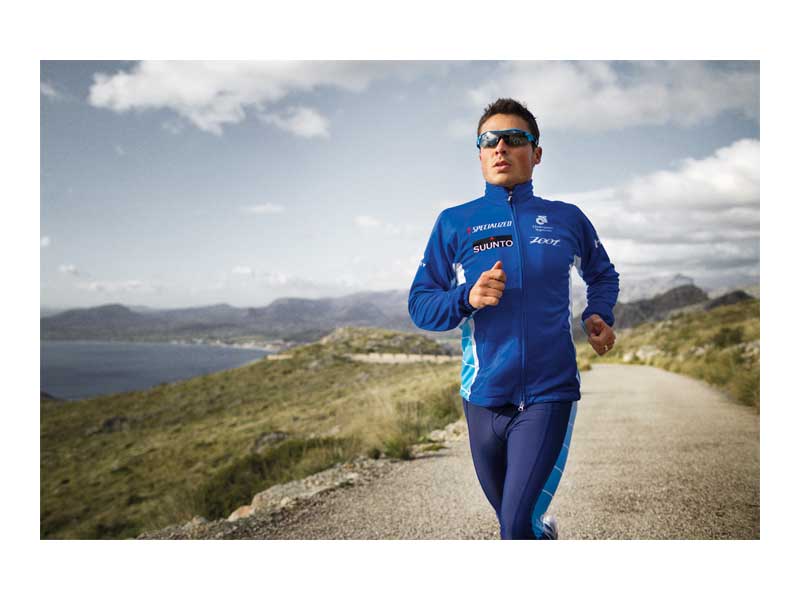 Oakley lanza "Beyond the Reason"