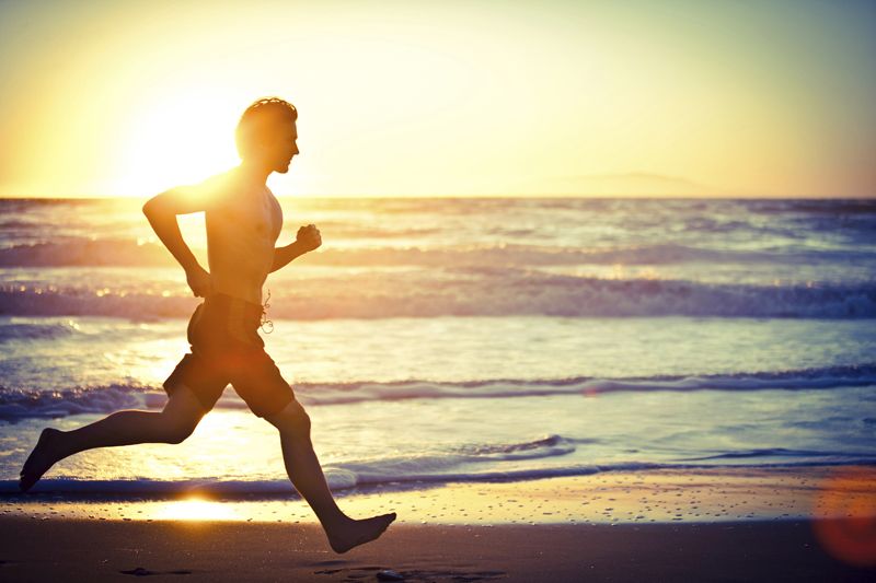 Deporte a pleno sol: aprovecha todas sus ventajas sin riesgos