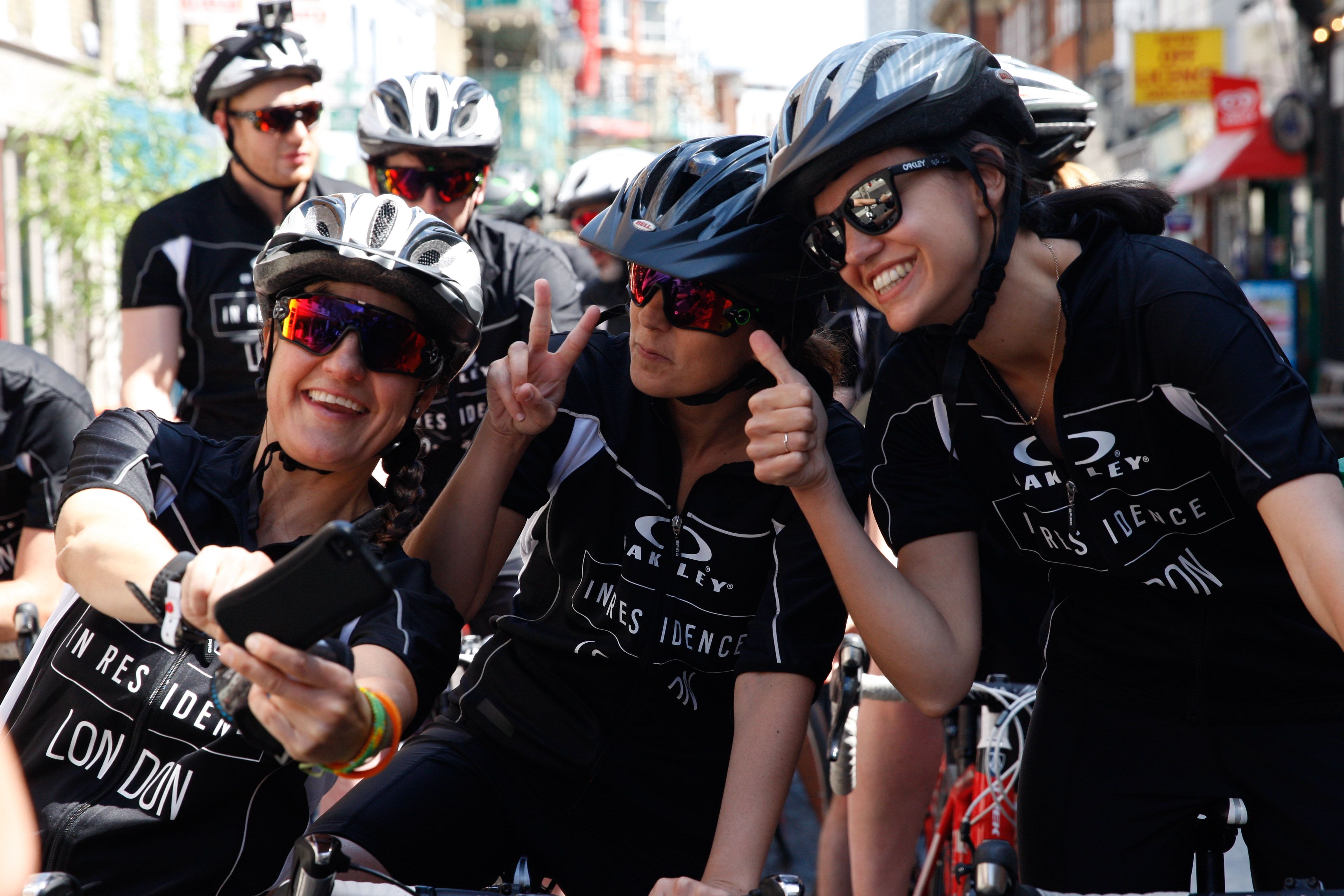 Londres en bici #inresidence #oakleyexperience Londres en bici #inresidence #oakleyexperience