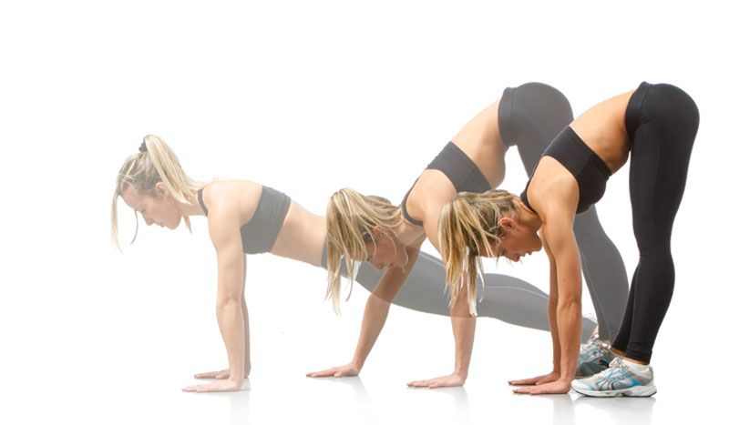 El estiramiento con abdominales