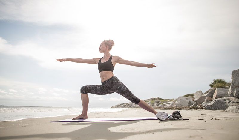 ¿Por qué deberías practicar yoga 'outdoor'?