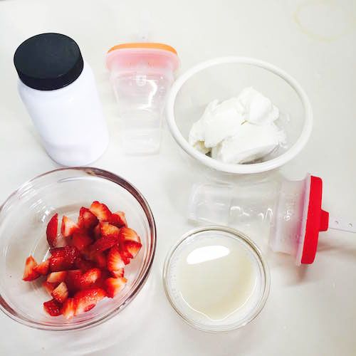 Polos fit de queso y fresa