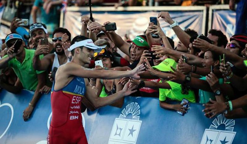 El rey del triatlón mundial se llama Mario Mola