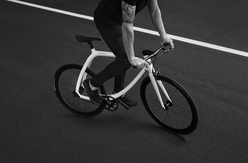 Metropolitan Bike R77: alta tecnología y diseño para ir en bici por ciudad