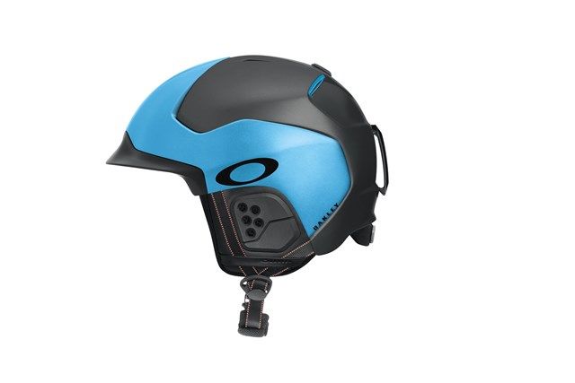 La primera colección de casco de nieve de Oakley