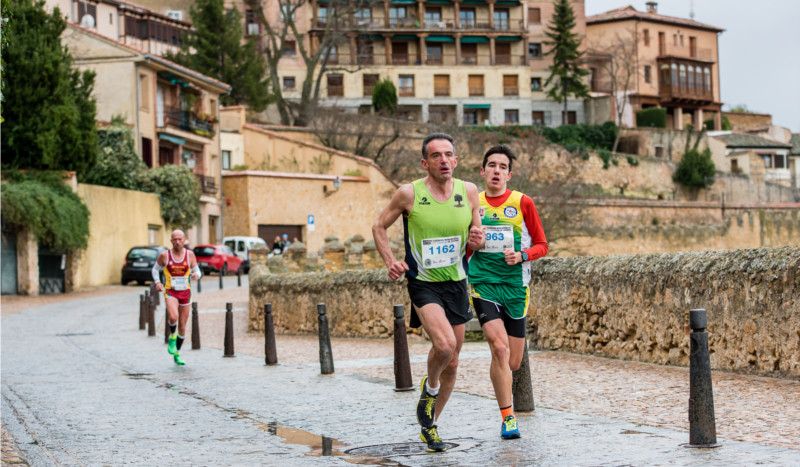 Sorteamos cuatro dorsales para la Carrera Monumental de Segovia