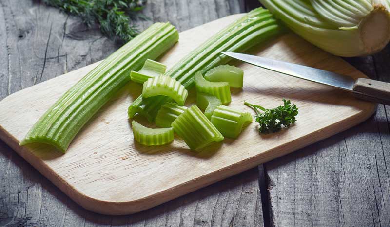 El superalimento ligero: el apio