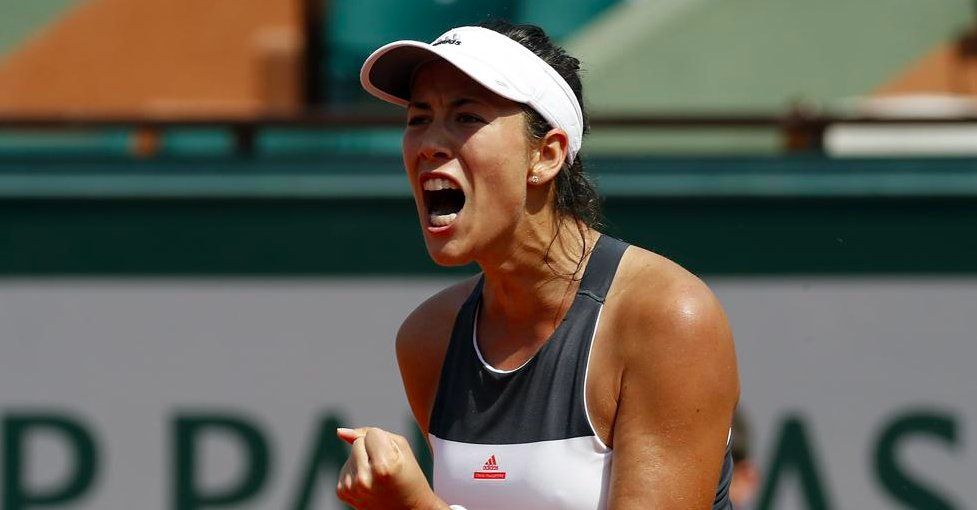 Vídeo y declaraciones: Garbiñe Muguruza, eliminada de Roland Garros