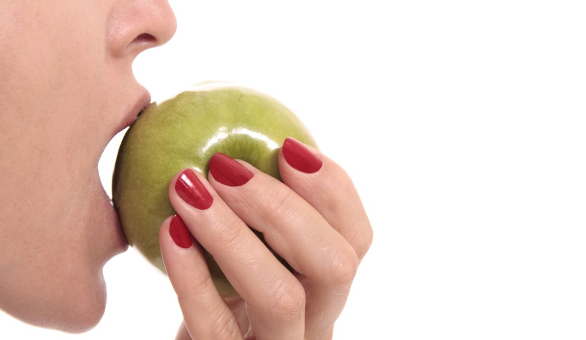 Zumo o pieza de fruta, ¿qué es mas saludable para una dieta fitness?