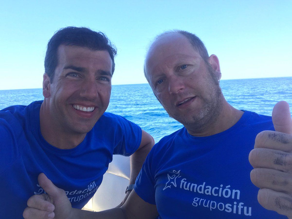 El nadador con lesión medular que ha nadado de Mallorca a Menorca