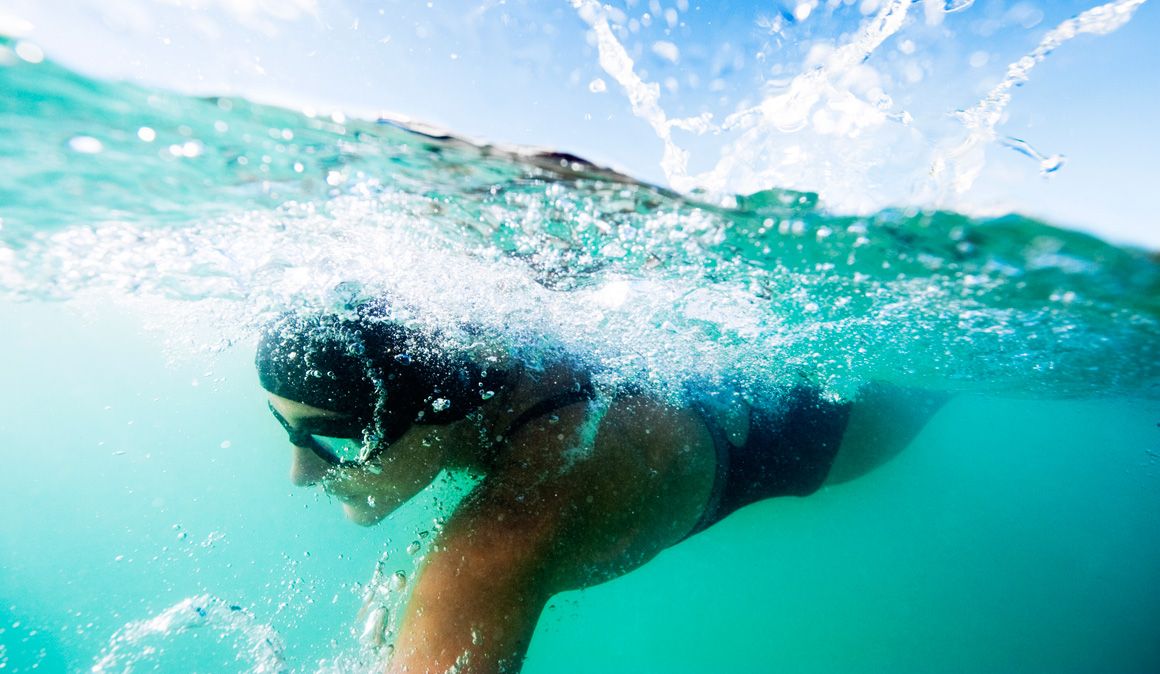 Claves para entrenar en el mar, ¡mejor aún que en la piscina!