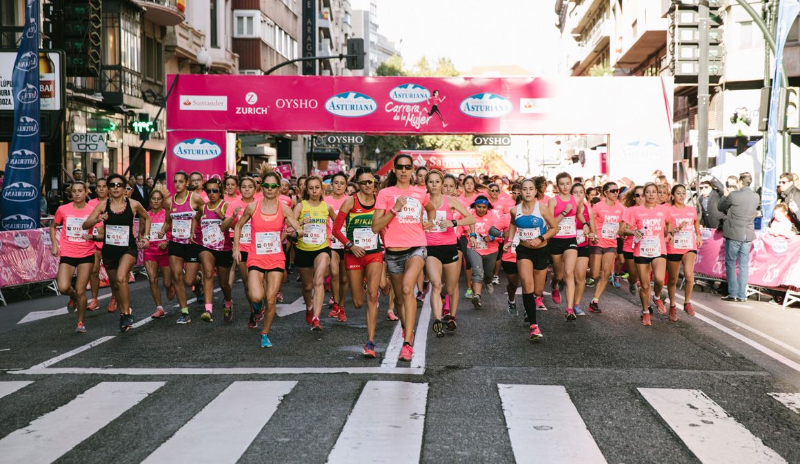 10.000 mujeres inundaron las calles de Zaragoza en la Carrera de la Mujer