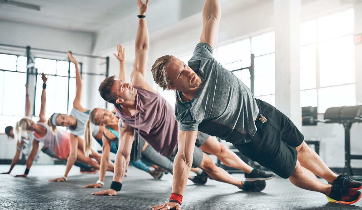 Desmotando mitos fitness: batidos que evitan el catabolismo, masajes recuperadores y entrenamiento con antiinflamatorios
