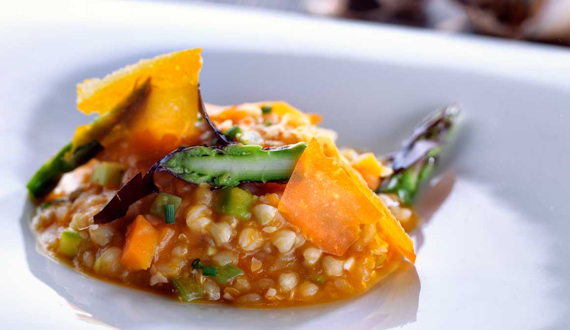 Receta de risotto de trigo sarraceno con calabaza para un Halloween saludable