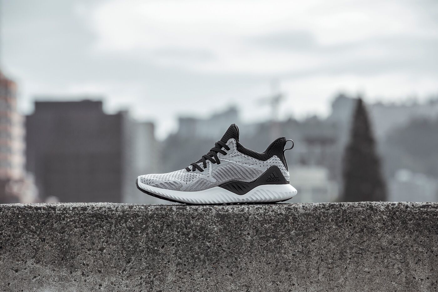 Llegan las nuevas AlphaBOUNCE Beyond de adidas