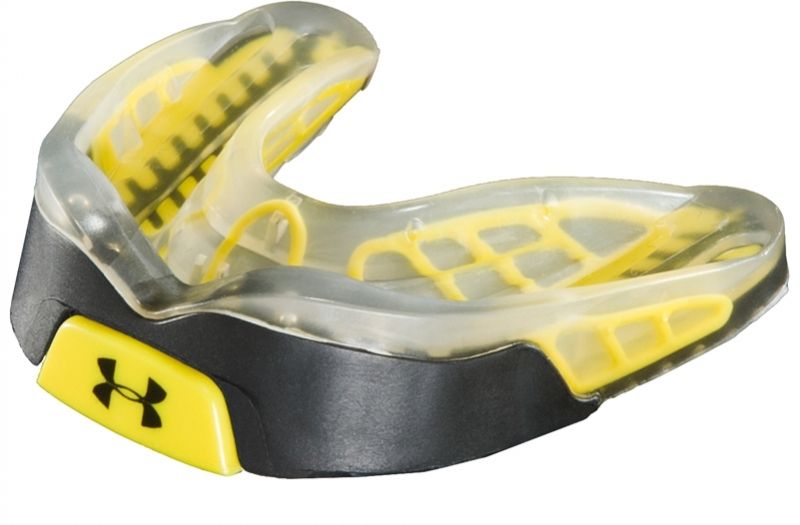 El doble juego de los protectores bucales