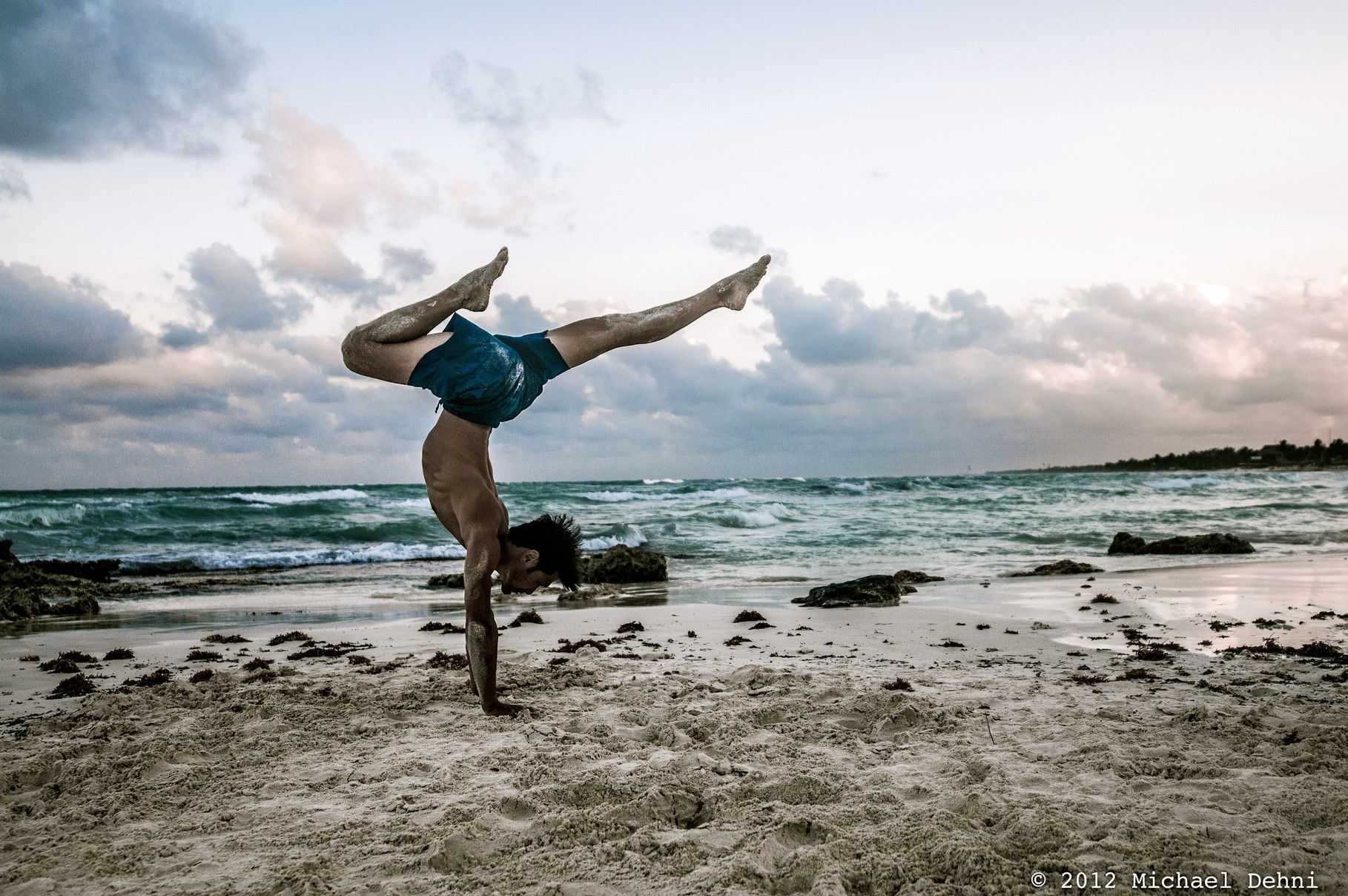 Descubriendo Liquid Flow Yoga con Simon Park en Madrid