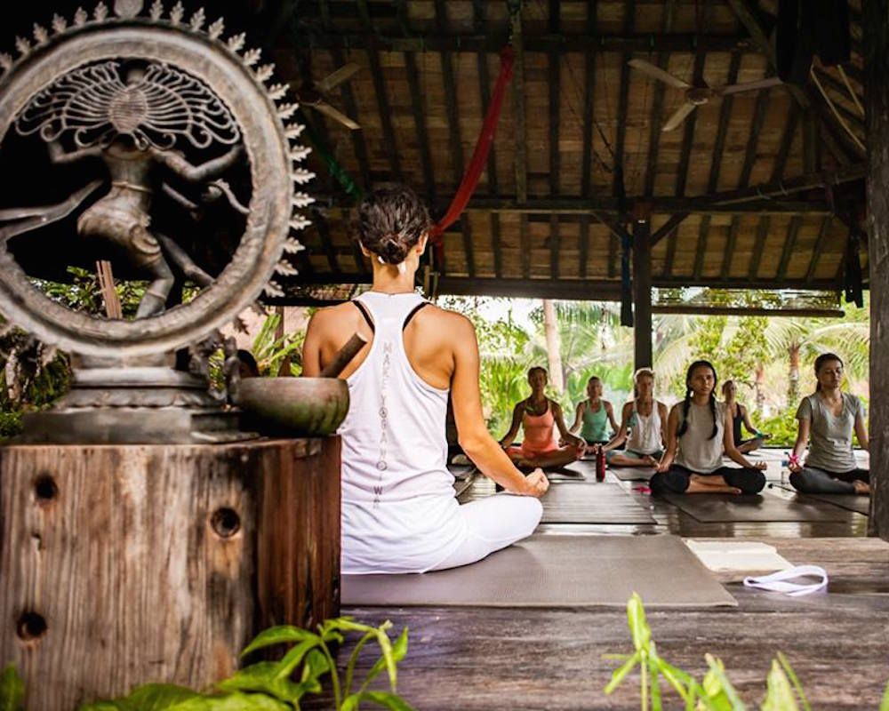 Viaje de surf, ayurverda y yoga en Bali