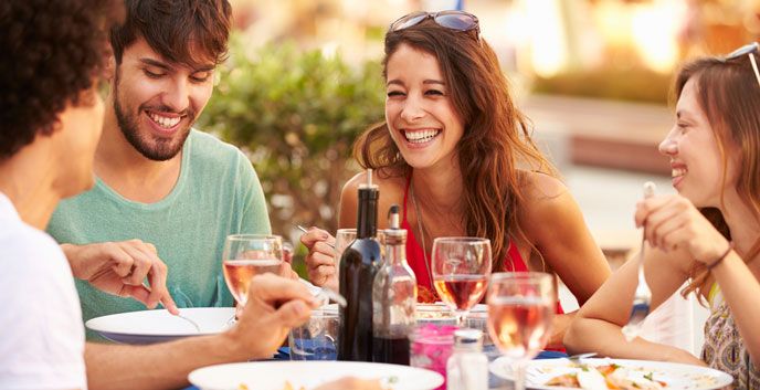 7 trucos para comer fuera de casa y no engordar