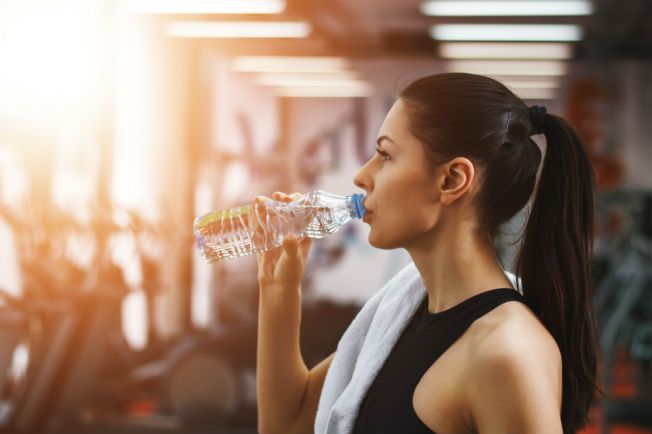 Qué beber antes de entrenar