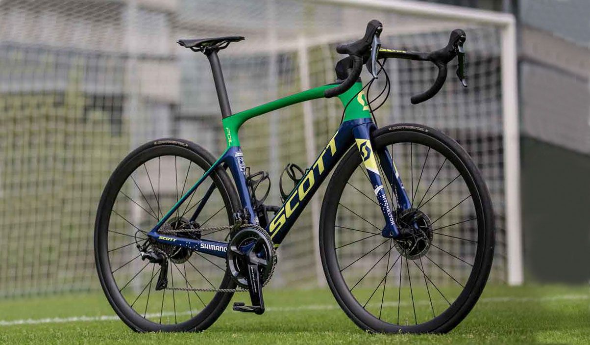 Así es la super Scott personalizada de Neymar