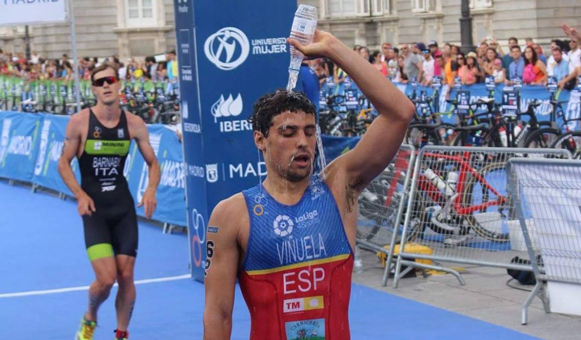 ¿Cuál es la mejor botella para hacer deporte: plástico, vidrio o metal?