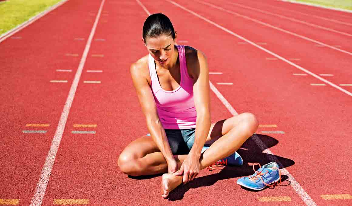 Así debes cuidar tus pies si entrenas