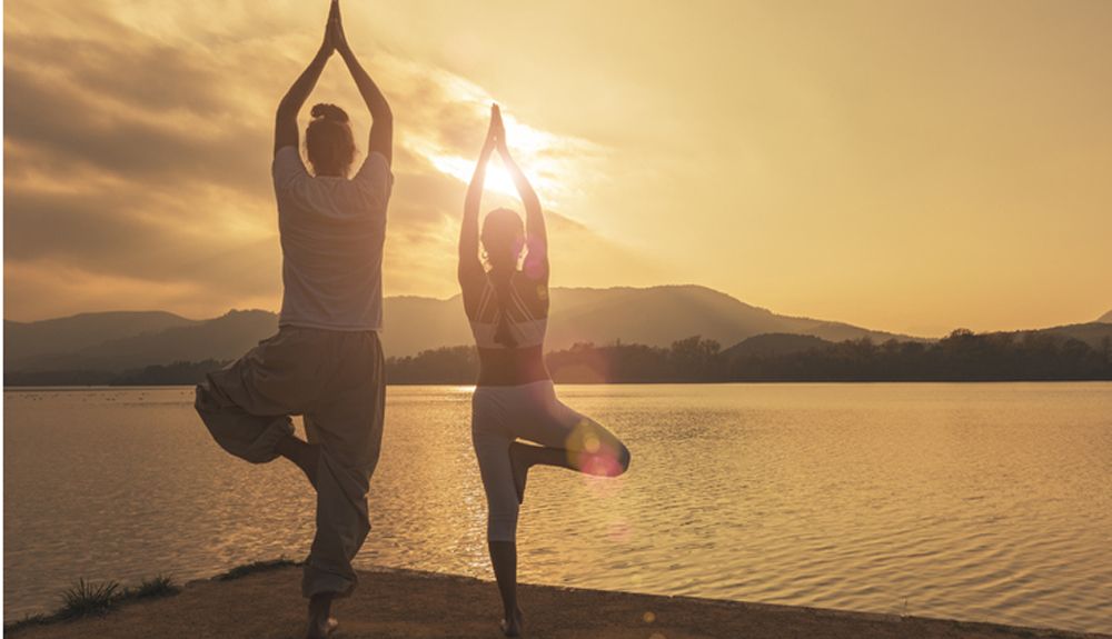 Yoga en pareja por YuliaYogi