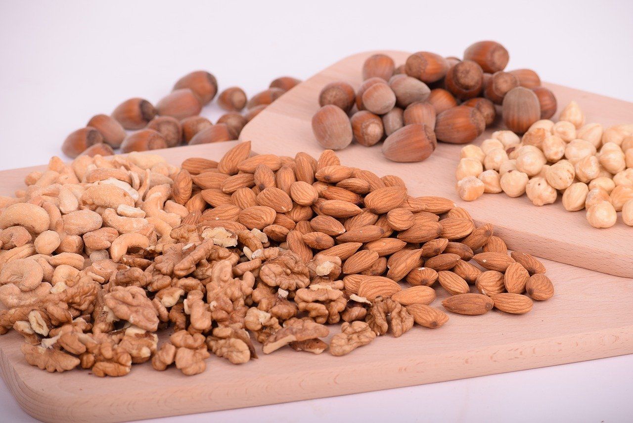 nuts 3248743 1280 nuts 3248743 1280