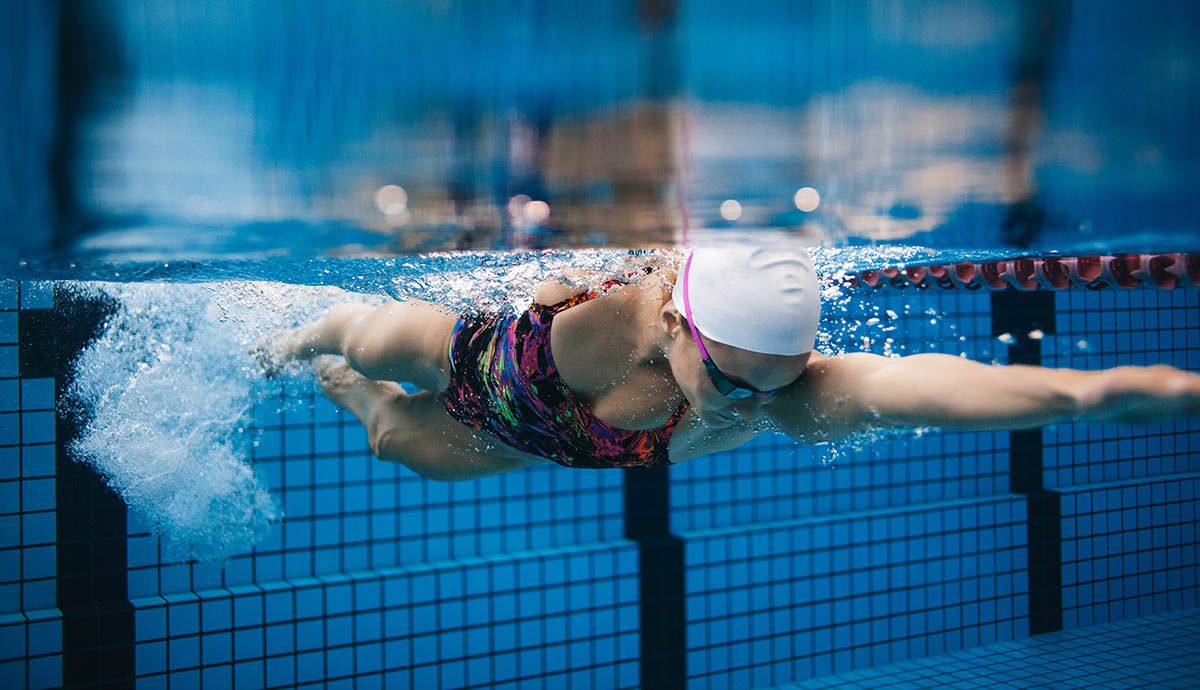 Coinsigue un cuerpo 10 en la piscina