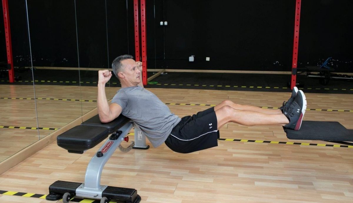 12 ejercicios que ya deberías estar haciendo: Good Thrust 1 12 ejercicios que ya deberías estar haciendo: Good Thrust 1