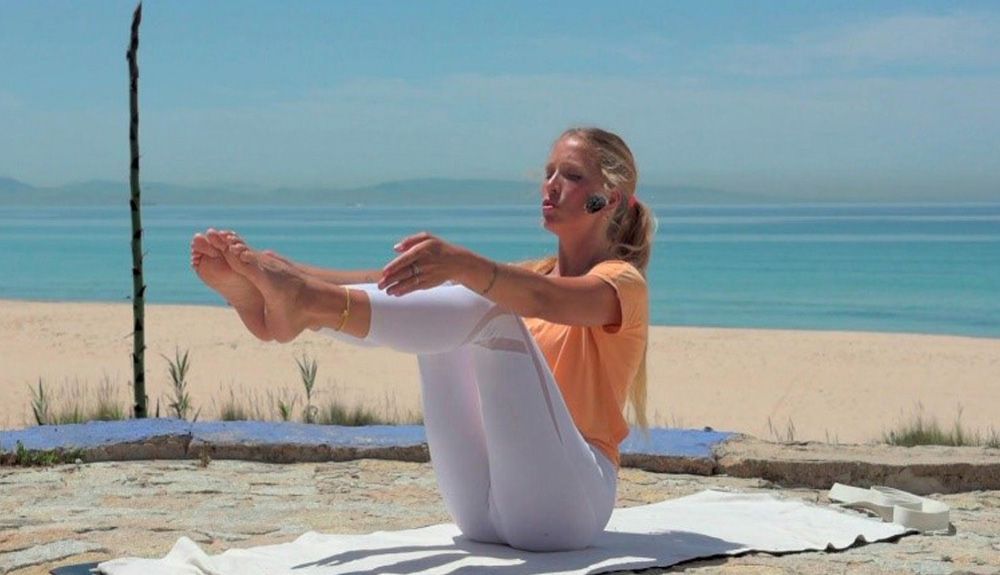LuciaLiencres TheClassYoga