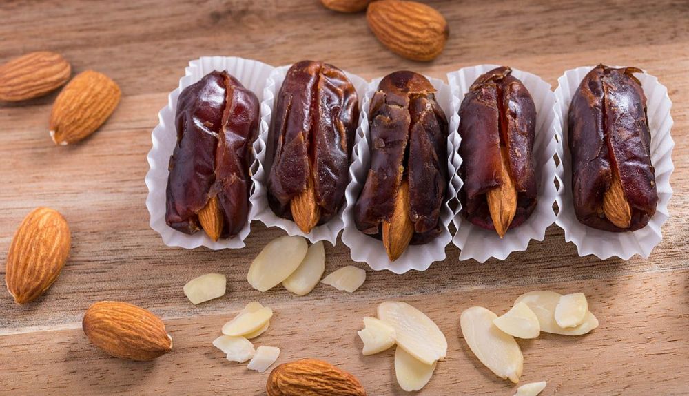 datiles almendras arabes desierto
