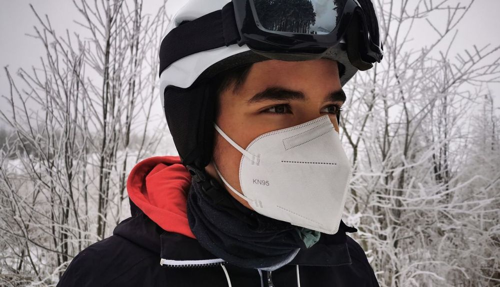 skiers 5898353 1280 skiers 5898353 1280