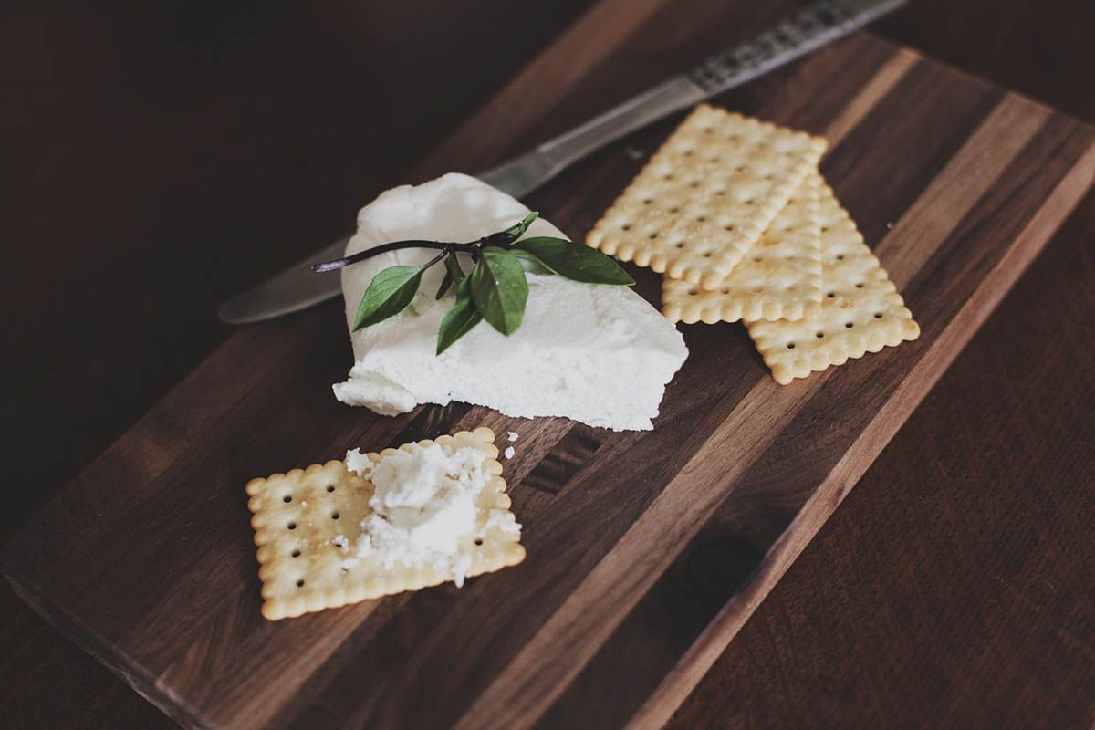 cracker 984308 1280 cracker 984308 1280