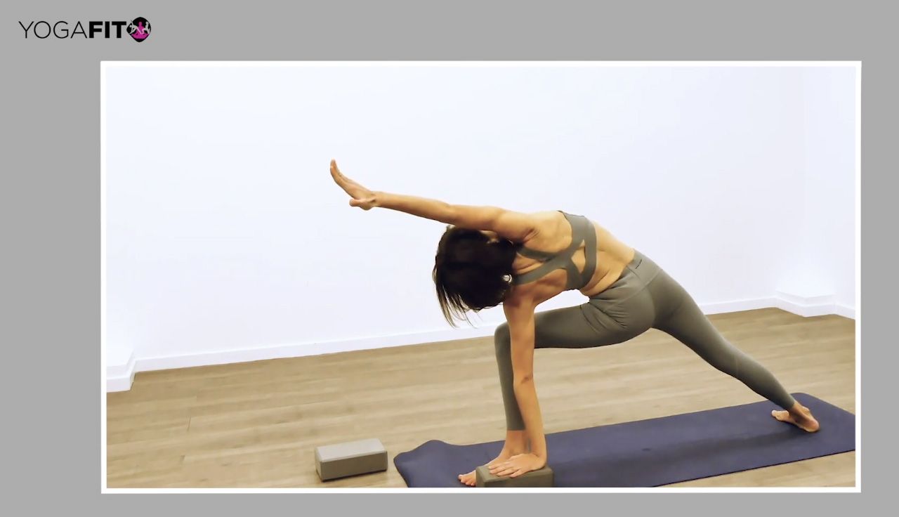 Video: Postura del Ángulo lateral extendido en yoga