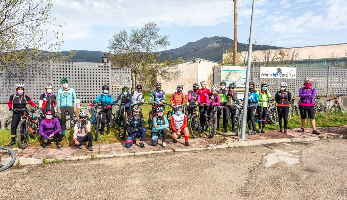 Grupo Jornadas tecnicas MTB en femenino Los Molinos 3 de abril