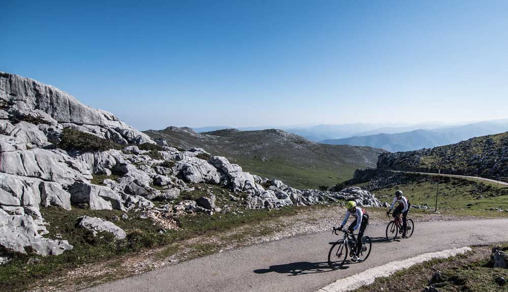 Las espectaculares vistas de la subida al Gamoniteiro