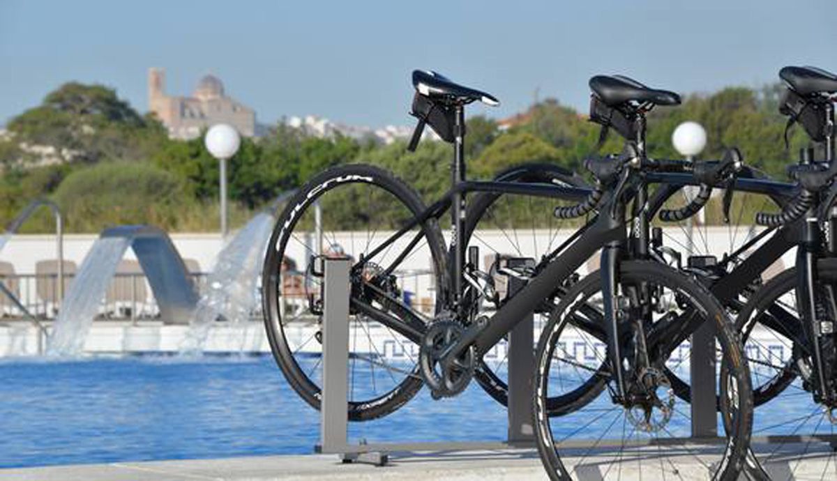 Hotel Cap Negret Piscina, Playa y Bicicleta