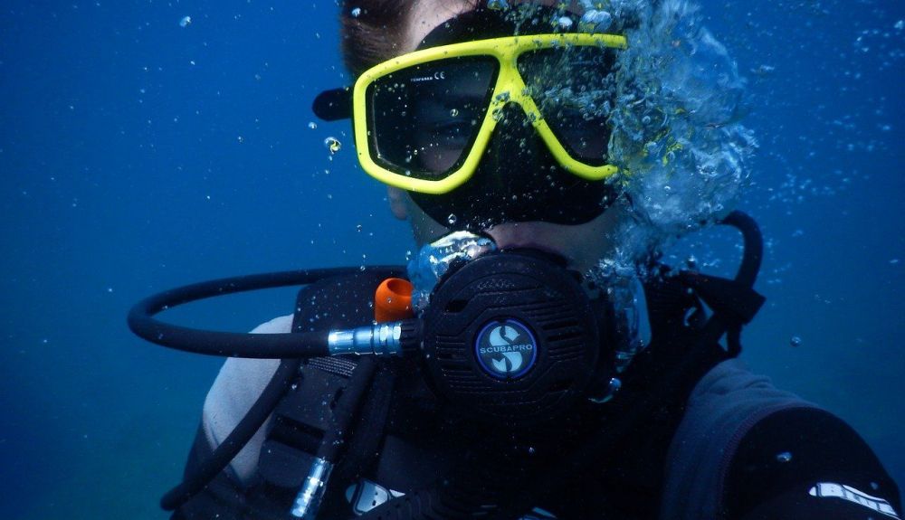diving 1652869 1280