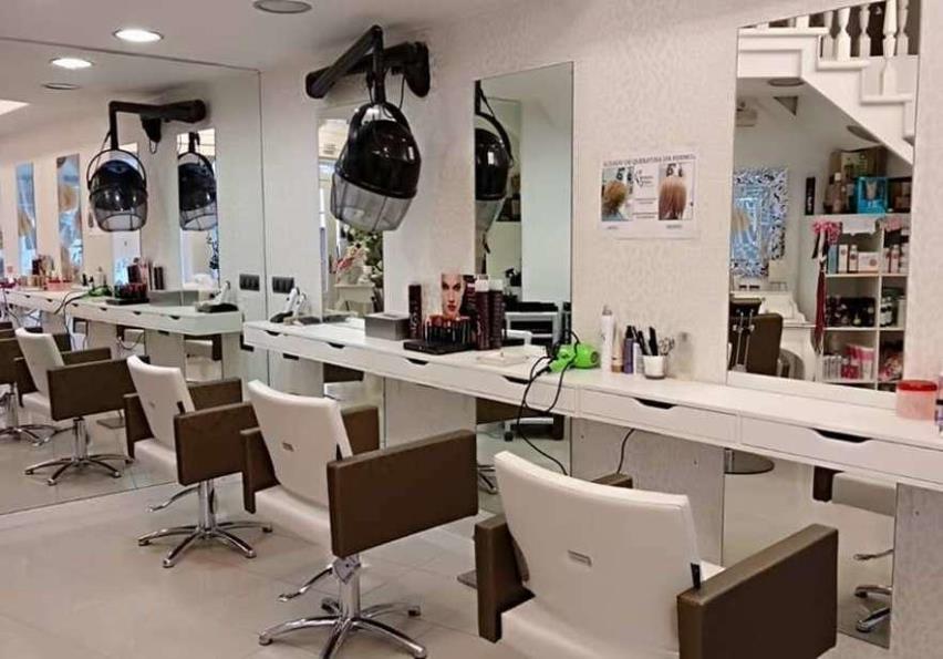 El Senado aprueba la bajada del IVA a peluquerías y servicios de estética mientras el deporte sigue al 21%